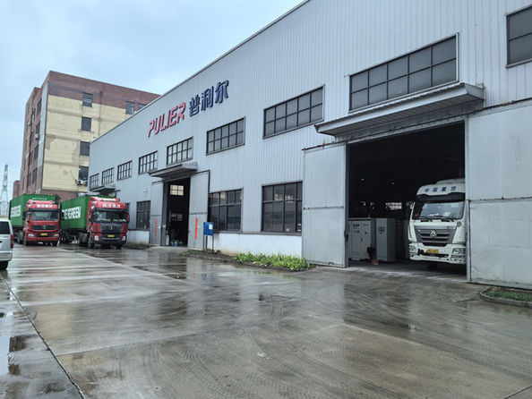 Chengdu Purui Polymer Engineering Co., Ltd. ligne de production du fabricant