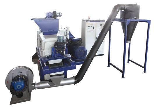 Machine d'essorage automatique de plastique avec silo cyclone, haute capacité et efficacité