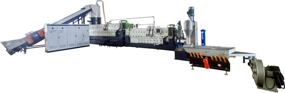 Machine de recyclage de granulés de plastique imprimée BOPP à deux étages avec compresseur de coupe